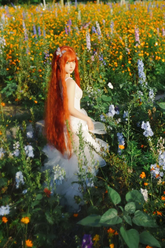[蠢沫沫] [67P – 901.81MB] 写真 – 花丛婚纱-幻梦社